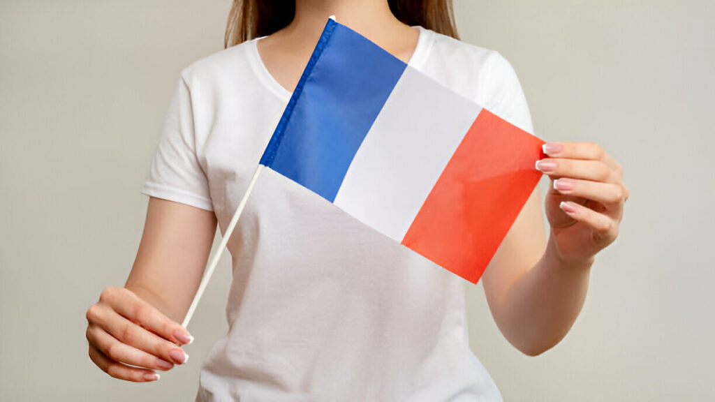 Guide to French Citizenship for Americans: Eligibility, Process, and Benefits